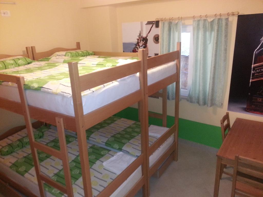 Europa Hostel Порторож Стая снимка