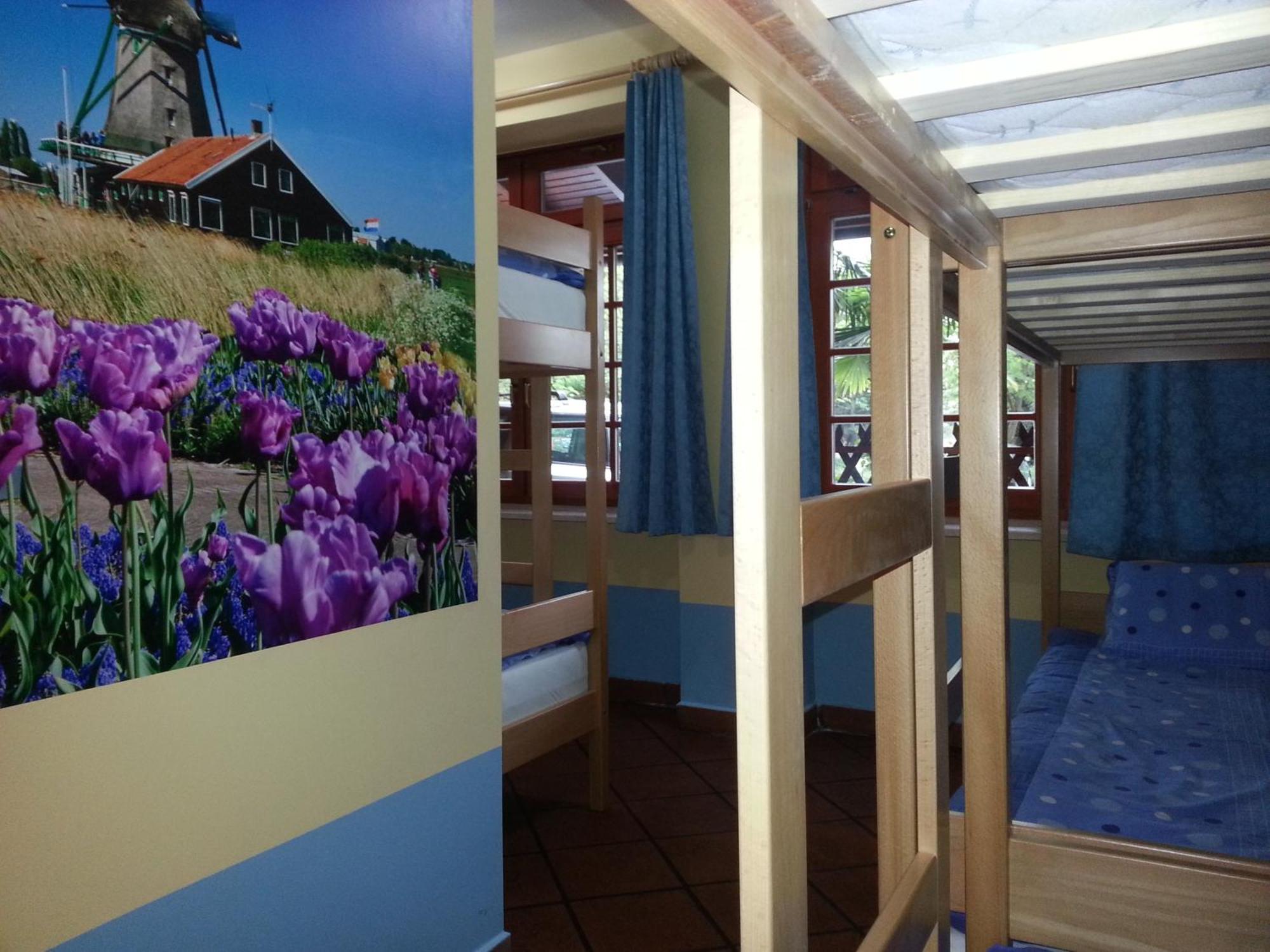 Europa Hostel Порторож Екстериор снимка