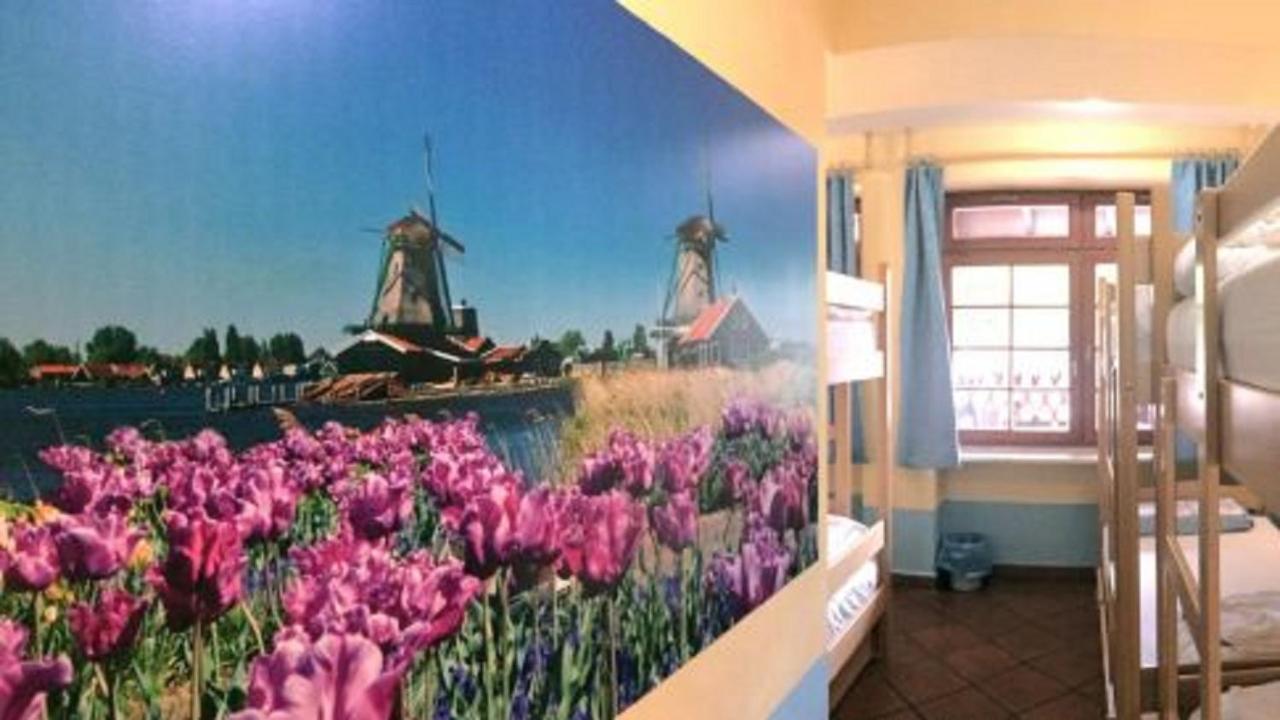 Europa Hostel Порторож Екстериор снимка
