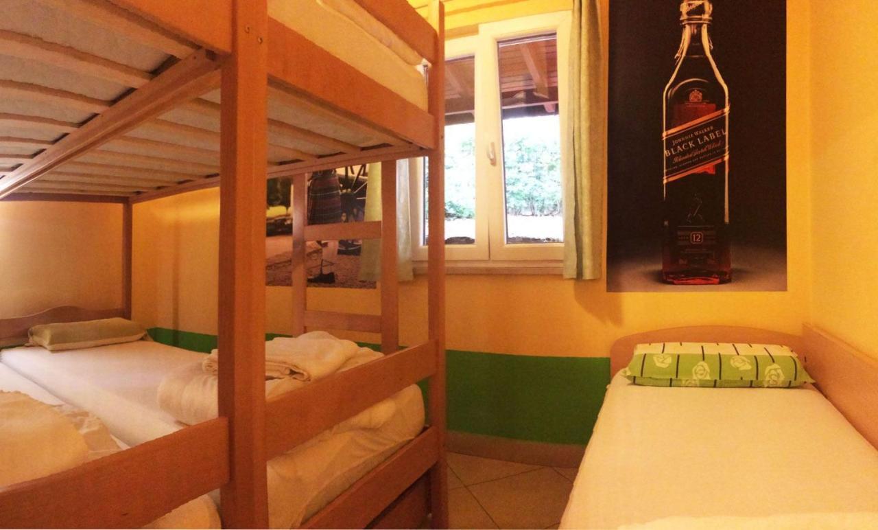Europa Hostel Порторож Екстериор снимка