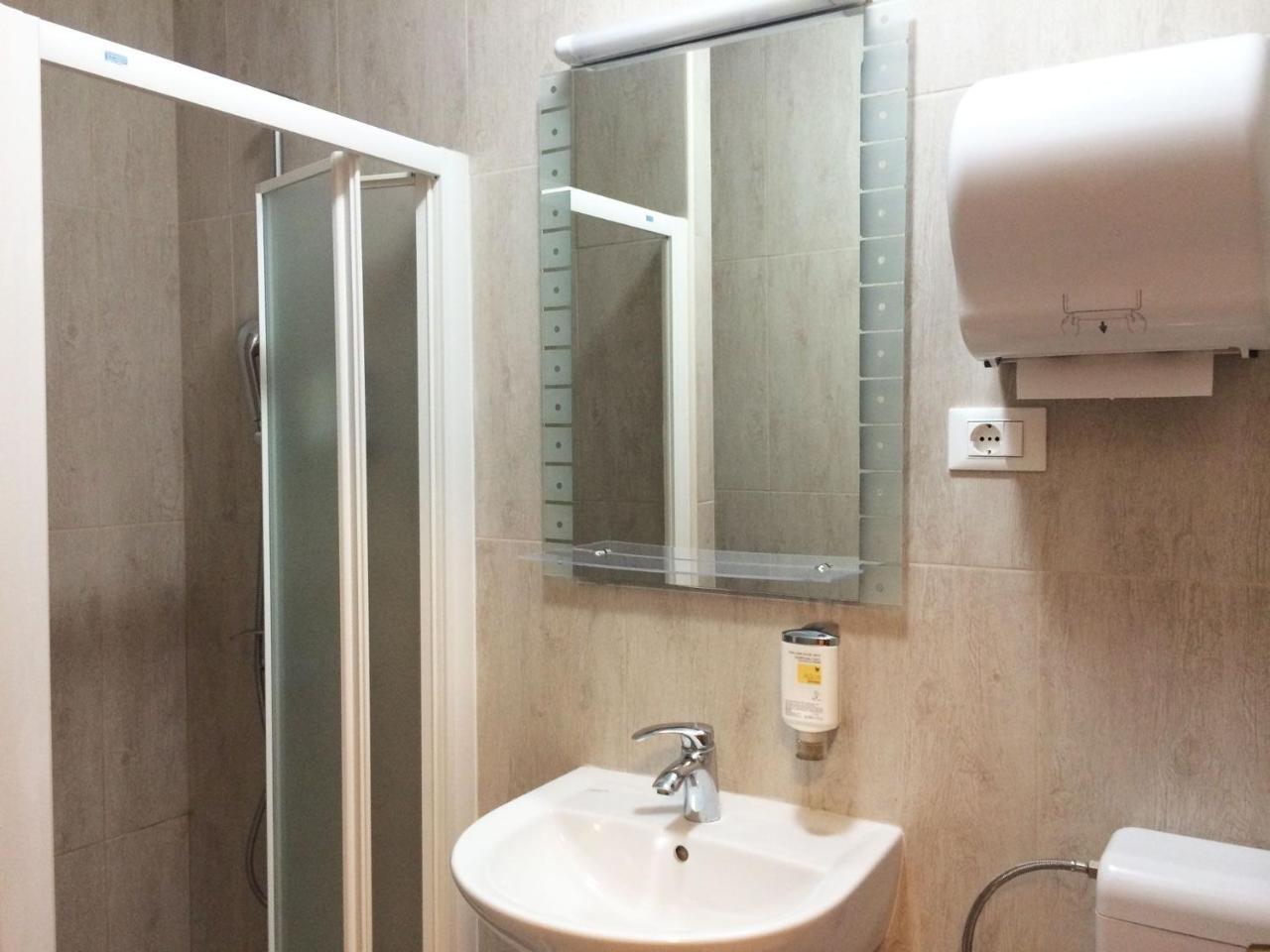Europa Hostel Порторож Екстериор снимка