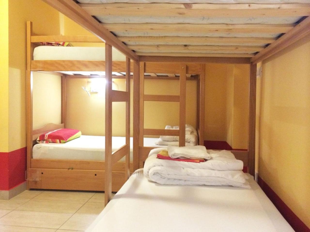 Europa Hostel Порторож Екстериор снимка