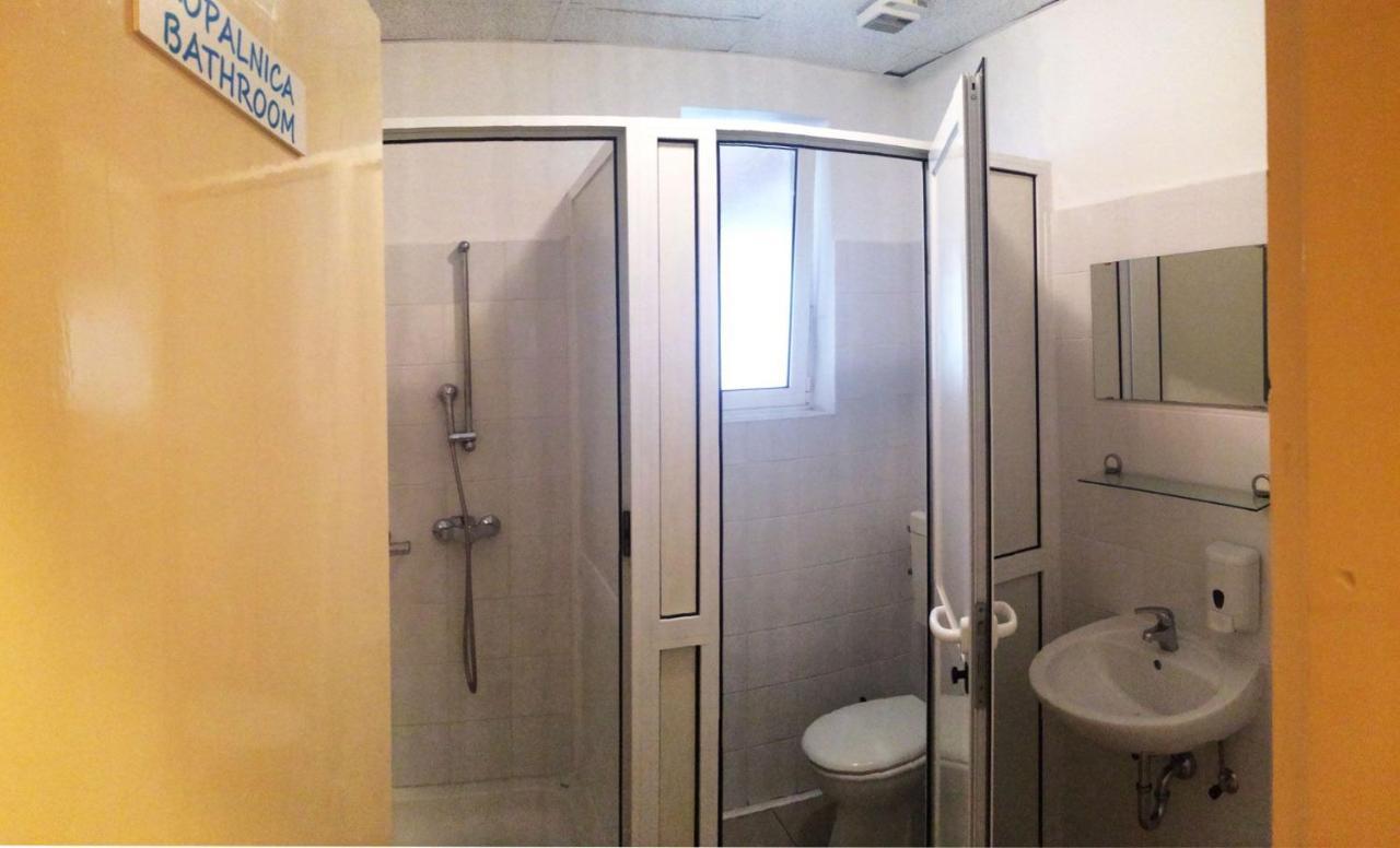 Europa Hostel Порторож Екстериор снимка